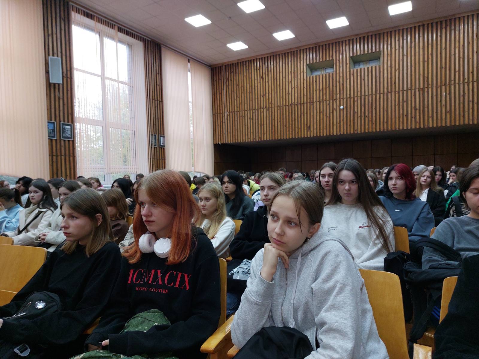 Встреча с заместителем главы администрации Советского района г Минск Ананич Н.Ю.